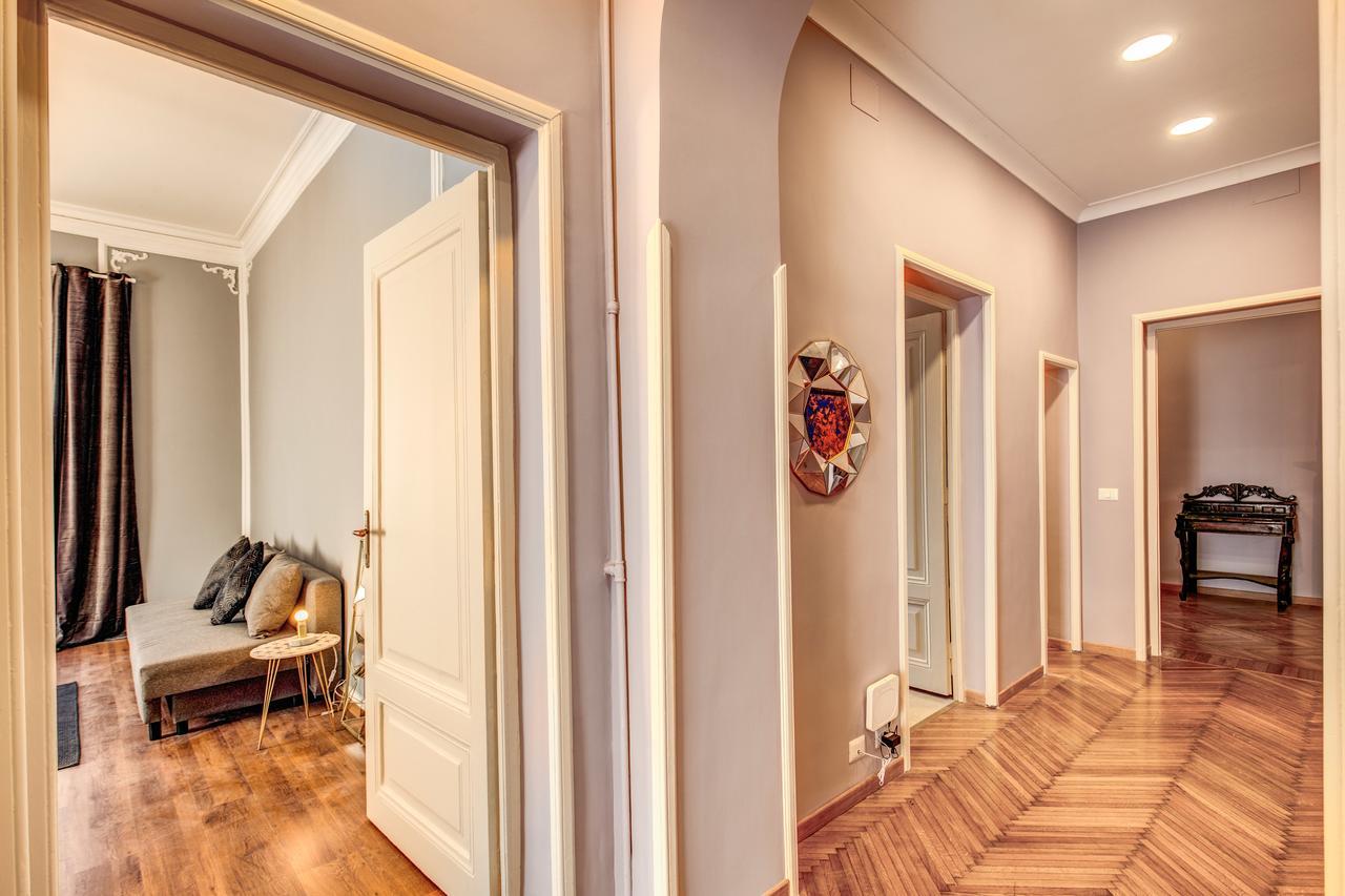 The Great Retro Apartment Rom